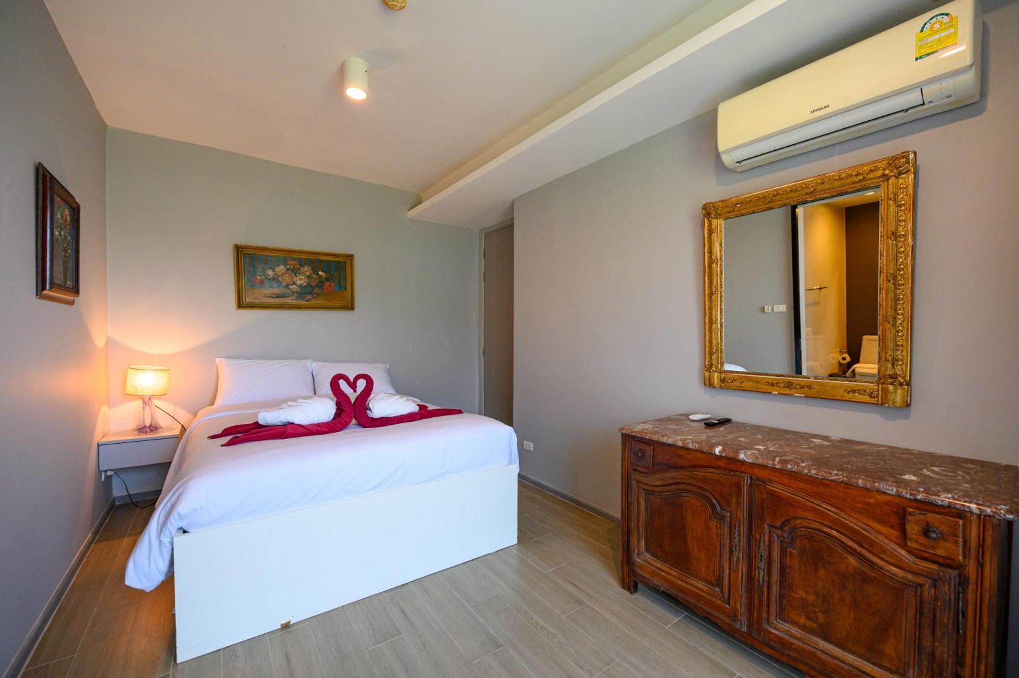 6Th Avenue Surin Beach Praia de Surin Exterior foto