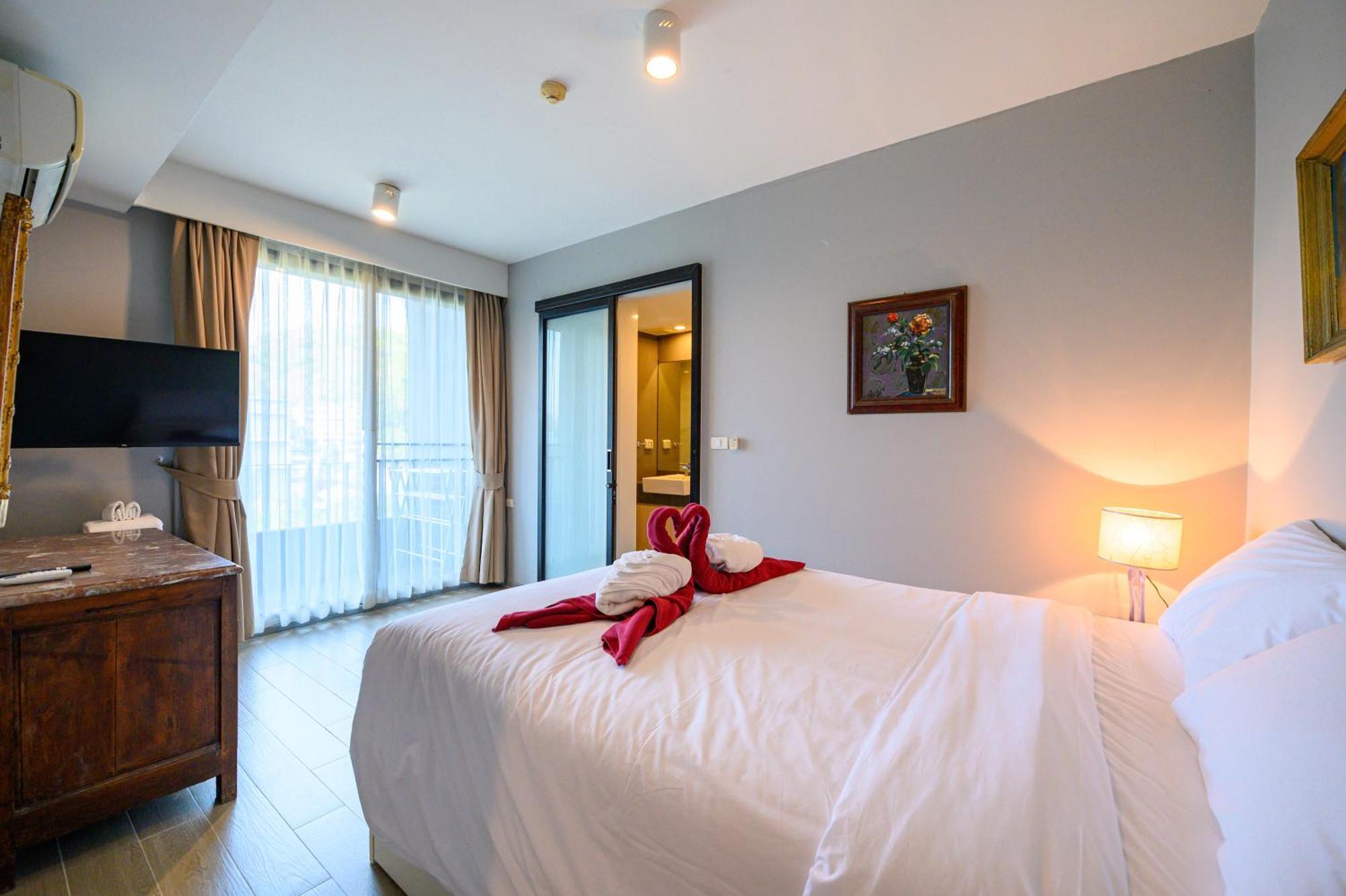 6Th Avenue Surin Beach Praia de Surin Exterior foto