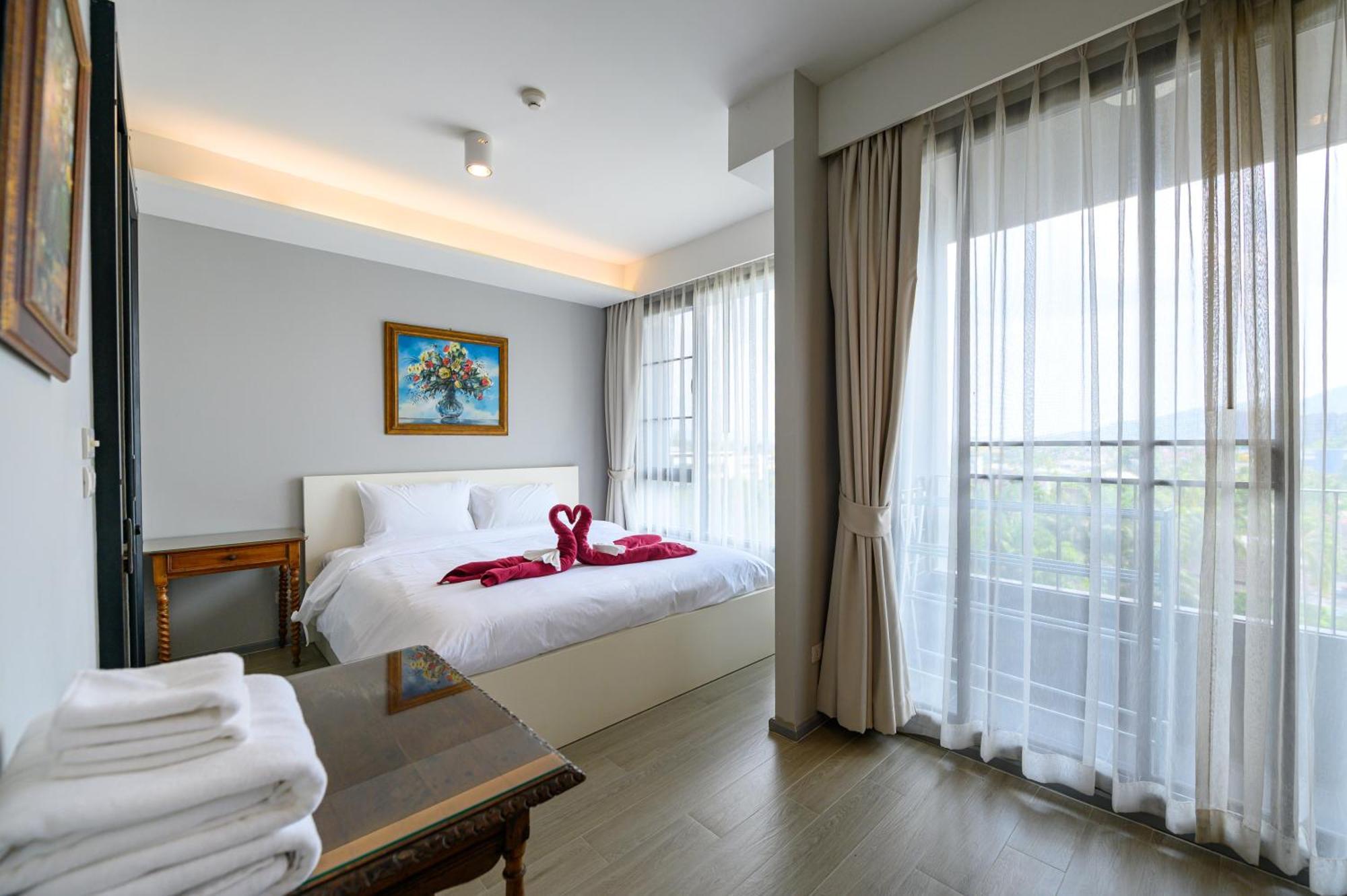 6Th Avenue Surin Beach Praia de Surin Exterior foto